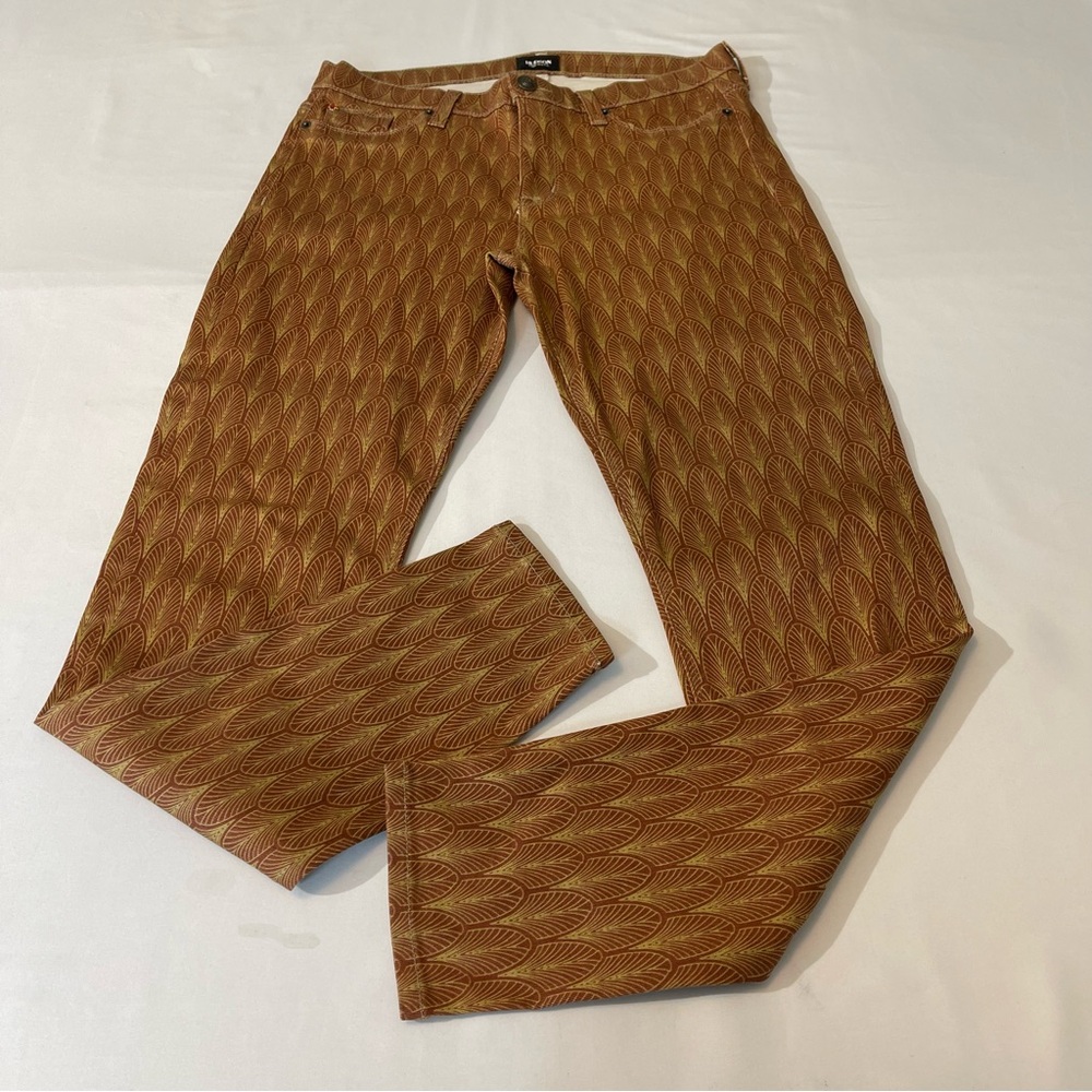 HUDSON WOMENS PANTS SZ 32, VERY GOOD CONDITION, PREOWNED